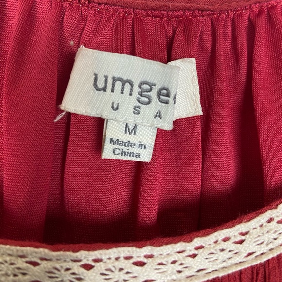 Umgee Rust color with cream crochet trim - Picture 8 of 9